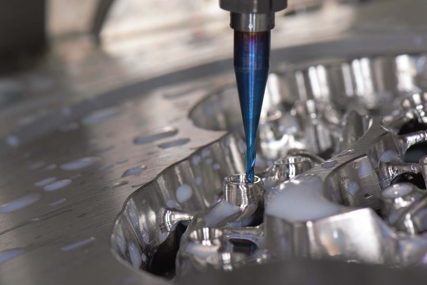 Design for CNC Milling: Pockets, Radii and Wall Thickness